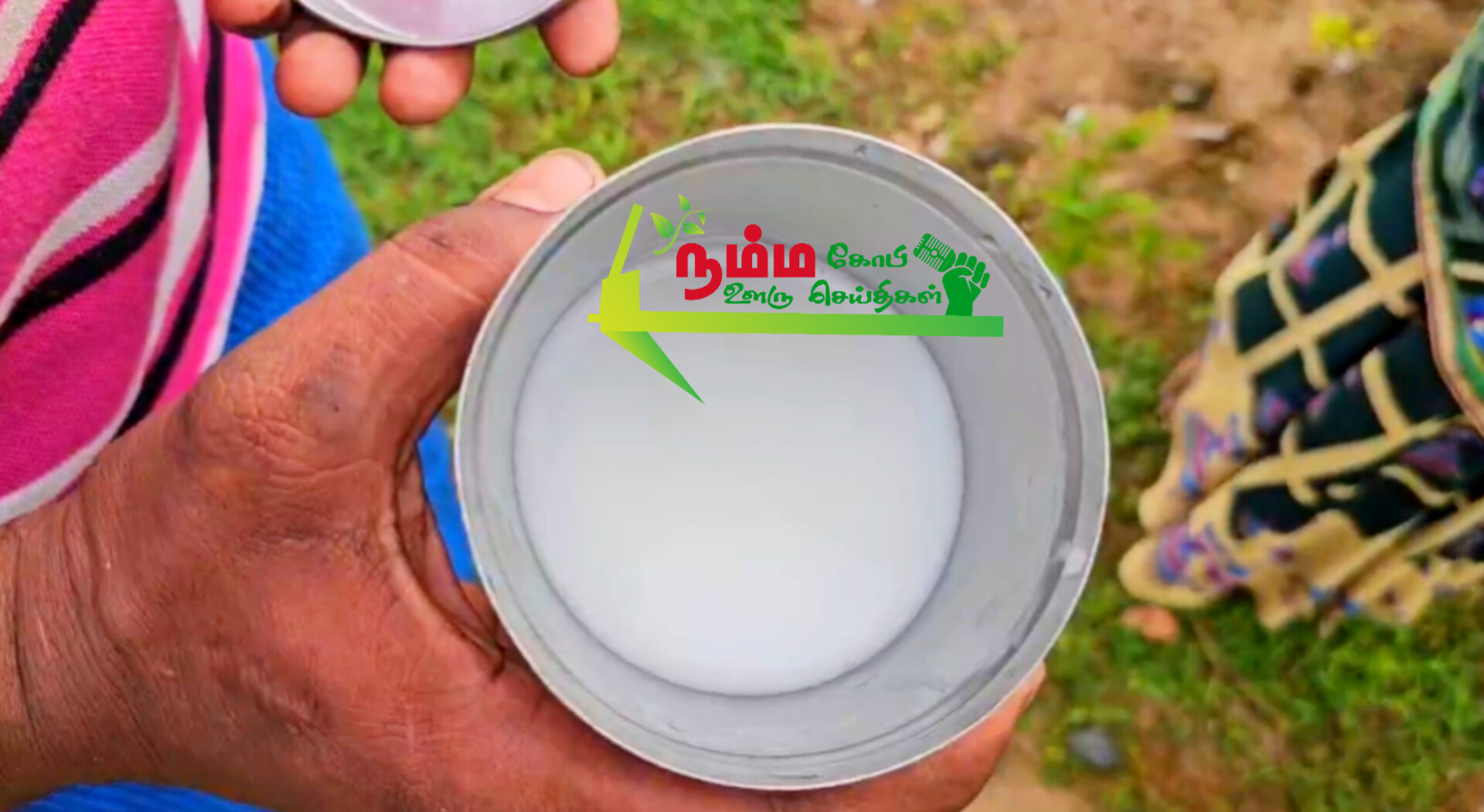 கோபிசெட்டிபாளையத்தில் ஒரு லிட்டர் கழுதை பால் 4 ஆயிரம் ரூபாய்க்கு விற்பனை. 4 1000009567