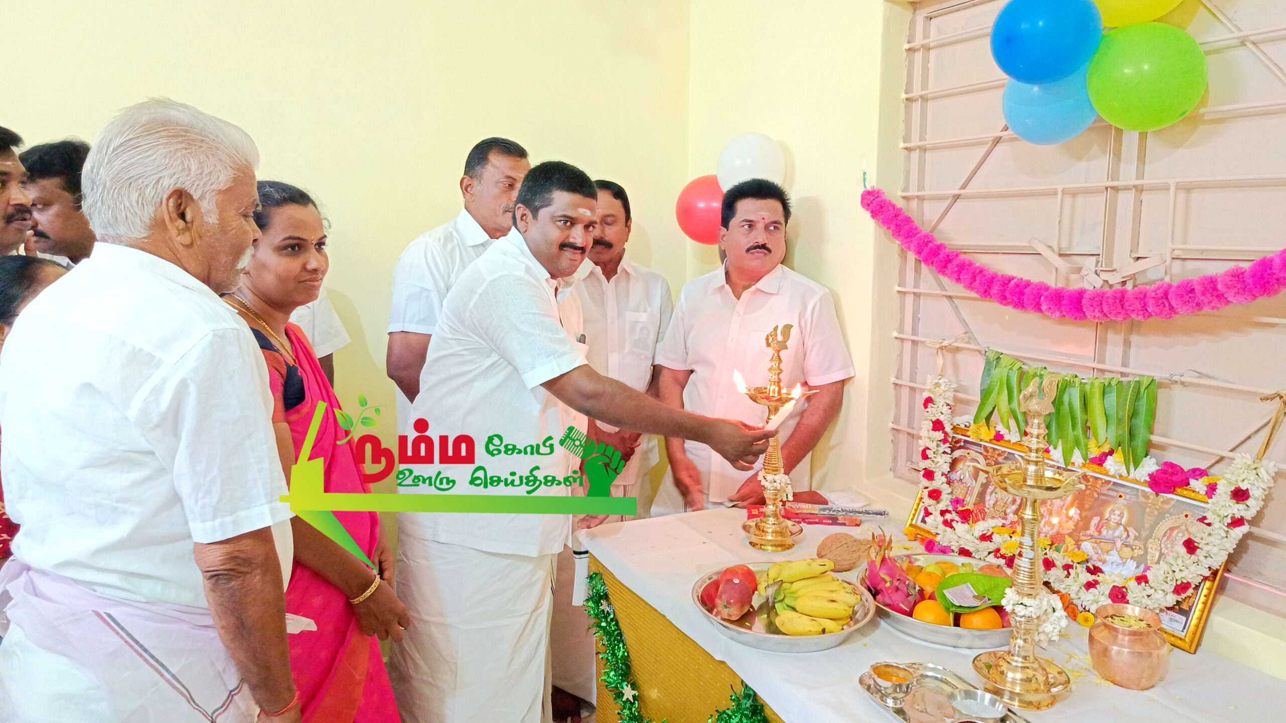 40 ஆண்டு காலமாக மக்களுகுக்கு முழுமையாக பாதுகாப்பளிக்கின்ற தொகுதியாககோபிசெட்டிபாளையம் தொகுதி அமைந்துள்ளது. கோபிசெட்டிபாளையத்தில் முன்னாள் அமைச்சர் செங்கோட்டையன் பேச்சு. 3 1000025959 scaled