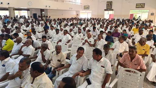 திருப்பூர் நாடாளுமன்ற தொகுதி வேட்பாளர் அறிமுக கூட்டம் கோபியில் நடைபெற்றது. 4 1714669770754938 4
