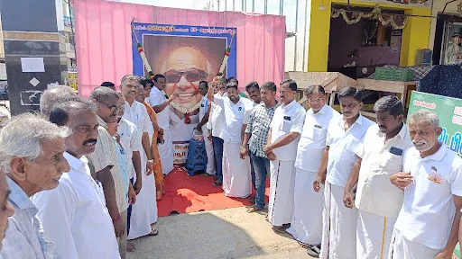 நம்பியூரில் ஒன்றிய திமுக சார்பில் மறைந்த முன்னாள் முதலமைச்சர் கலைஞரின் பிறந்தநாள் விழா சிறப்பாக கொண்டாடப்பட்டது. 2 1717593614512986 1