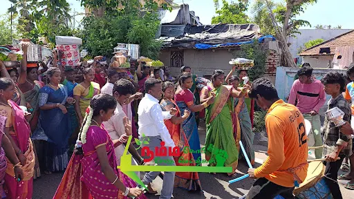 கோபிசெட்டிபாளையம் புதுக்கரைபுதூர் பகுதியில் உள்ள தனியார் திருமண மண்டபத்தில் நடைபெற்ற பூப்பு நன்னீராட்டு விழாவிற்கு தாய் மாமன் பாரம்பரிய முறைப்படி மாட்டு வண்டியில் சீர்வரிசை கொண்டு சென்றது அனைவரின் கவனத்தையும் ஈர்த்தது 5 1718614266008437 5