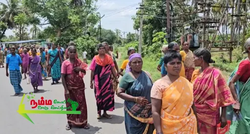 கோபிசெட்டிபாளையம் அடுத்துள்ள புஞ்சை துறையம்பாளையம் ஊராட்சி மன்ற அலுவலகத்தில்,100 நாள் வேலை உறுதி திட்ட தொழிலாளர்களுக்கு உடனடியாக வேலை வழங்க வலியுறுத்தி 300 கும் மேற்பட்ட தொழிலார்கள் மனு அளித்தனர். 1 1720601835822132 0