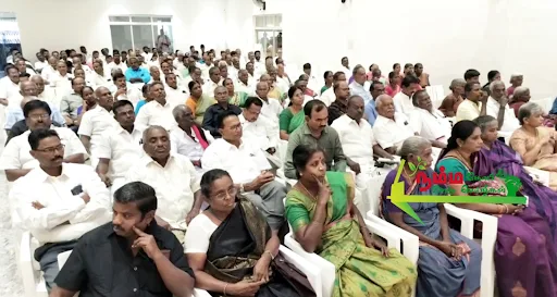 மறைந்த முன்னாள் நாடாளுமன்ற உறுப்பினர் வி.பி.சண்முகசுந்தரம் நினைவேந்தல் நிகழ்ச்சியில் திராவிடர் கழக தலைவர் கி.வீரமணி கலந்து கொண்டு வி.பி.சண்முகசுந்தரம் உருவ படத்தை திறந்து வைத்தார். 5 1721983514724007 2