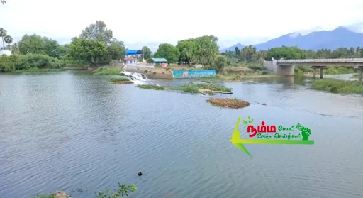 கோபிசெட்டிபாளையம் அடுத்துள்ள கொடிவேரி அணையில் இன்று 18 ஆடிப்பெருக்கை சுற்றுலா பயணிகளின்றி வெறிச்சோடி காணப்பட்டது. 5 1722663247854579 4