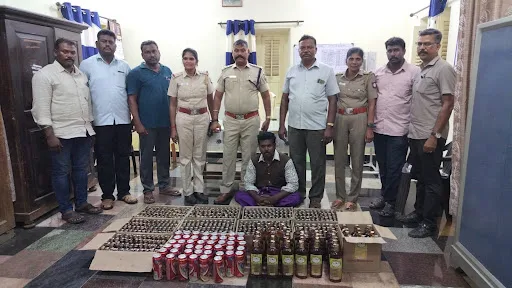 Alcoholism police arrest as long as they are illegally involved in alcohol sales in the Modateur area near gobi