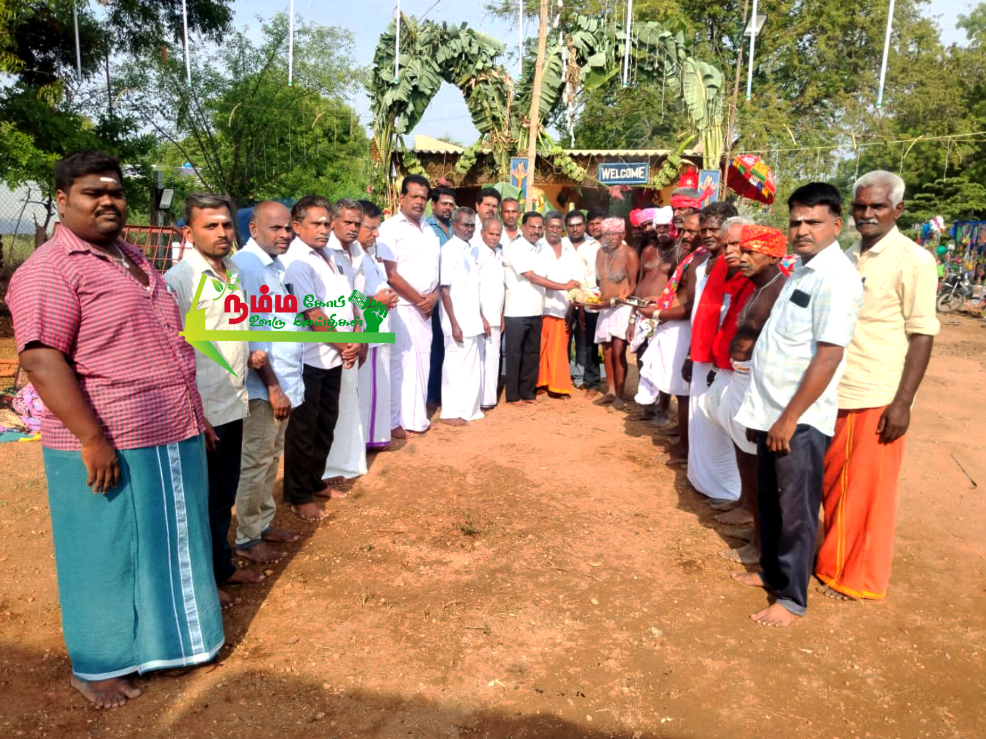 கும்மிப்பனையில் அருள்மிகு தர்மராசயன் திருக்கோயில் திருவிழாவுக்கு நன்கொடை ரூ 5000 வழங்கப்பட்டது மற்றும் விரியகிண்ற்றுப் பாளையத்தில் அருள்மிகு ஸ்ரீ சக்தி மாரியம்மன் திருக்கோயில் திருவிழாவுக்கு ரூ 5000 நன்கொடை வழங்கப்பட்டது 1 InShot 20250510 124138174