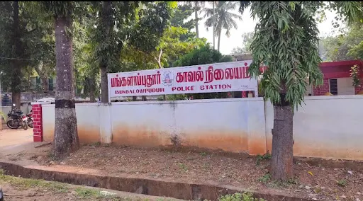 Bangladeshi national who was staying in TN Palayam for the last seven years using fake documents has been arrested by the Banglaputur police.