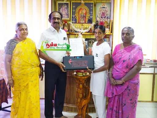 Nambiyur Kumuda school girl gets selected for South Indian level shooting competition and achieves success