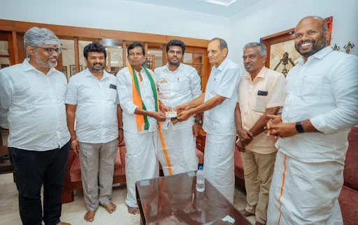 VK Chinnachamy, a former Member of Parliament and Assembly member residing at Vettayampalayam near Nambiur, joined the Bharatiya Janata Party earlier than Tamil Nadu Bharatiya Janata Party chief Annamalai.