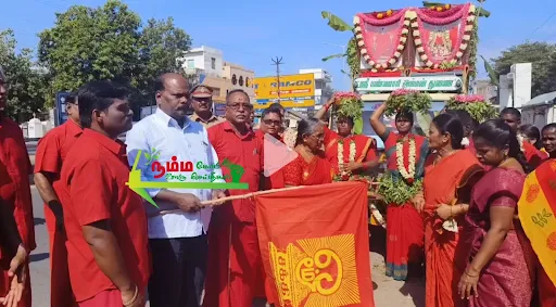 More than 300 women went through the porridge cell on behalf of the Kobe Topmarathur Adirama Power Faculty for the 15th year in the 15th year of the auditor's proliferation in gobi